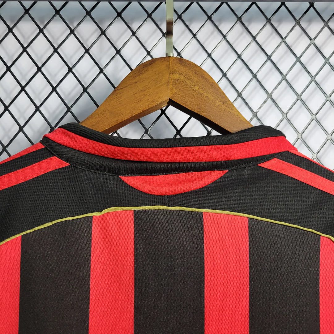 Camiseta retro local del AC Milan 06/07