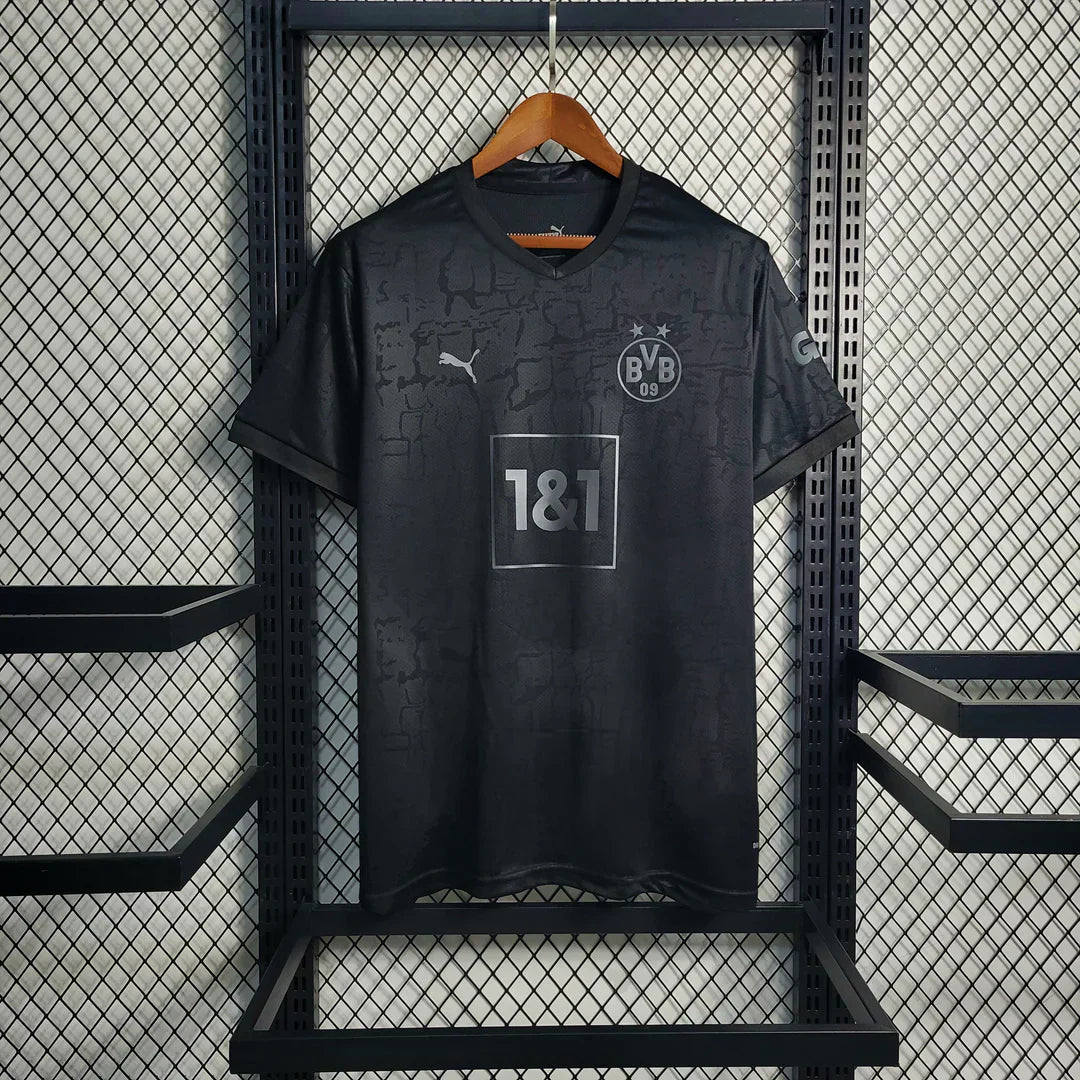 Camiseta de visitante negra edición especial del Borussia Dortmund 2023/24