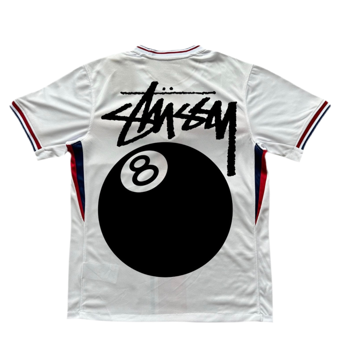 CAMISETA STÜSSY x 8BALL “INGLATERRA”