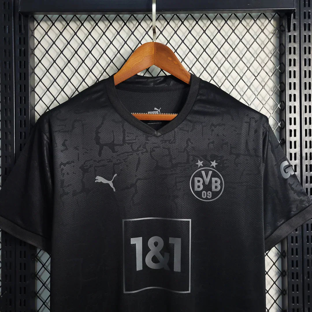 Camiseta de visitante negra edición especial del Borussia Dortmund 2023/24