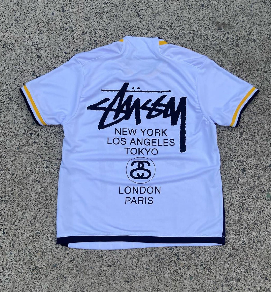 CAMISETA STÜSSY X “REAL MADRID”