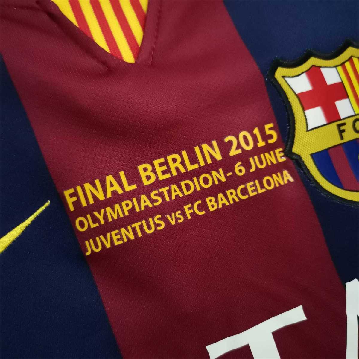 Camiseta retro de la final de la UCL de Berlín en casa del Barcelona 2015